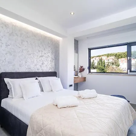Anavi Apartment *