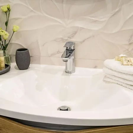 Apartman Anavi *