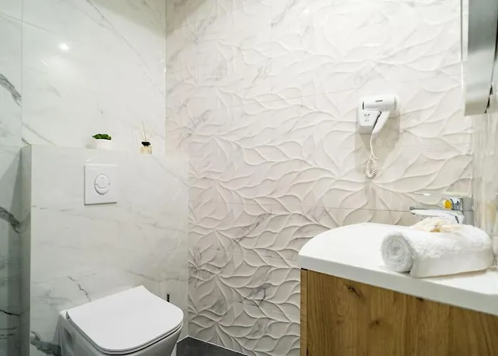 Anavi Apartment