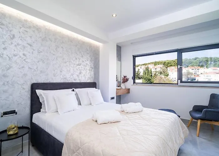Anavi Apartment *