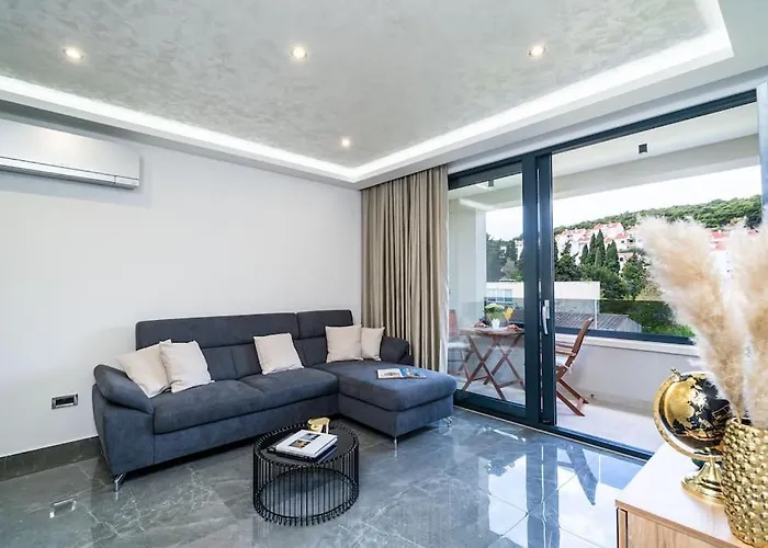 Anavi Apartment